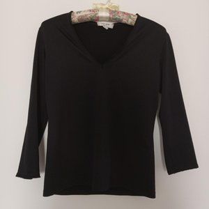 Black three-quarter length sleeved top